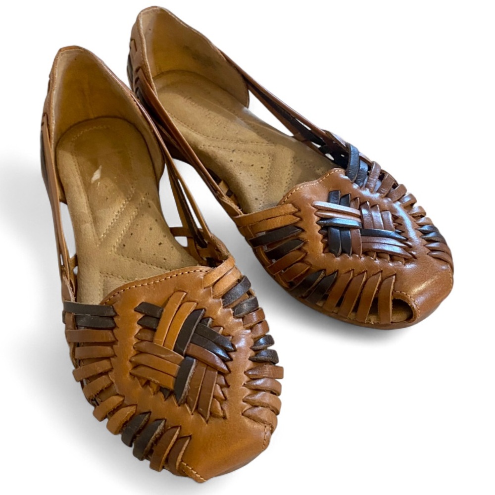 Naturalizer tan & dark brown woven huarache leather flats